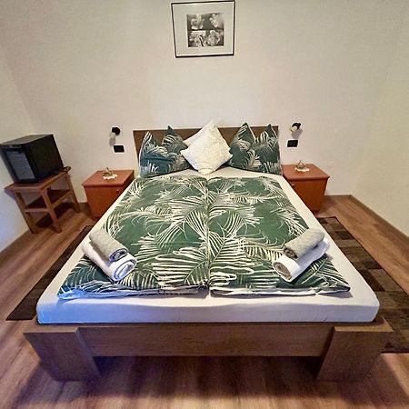 רוביני Guest House Casa Mia - Rooms & Apartments מראה חיצוני תמונה