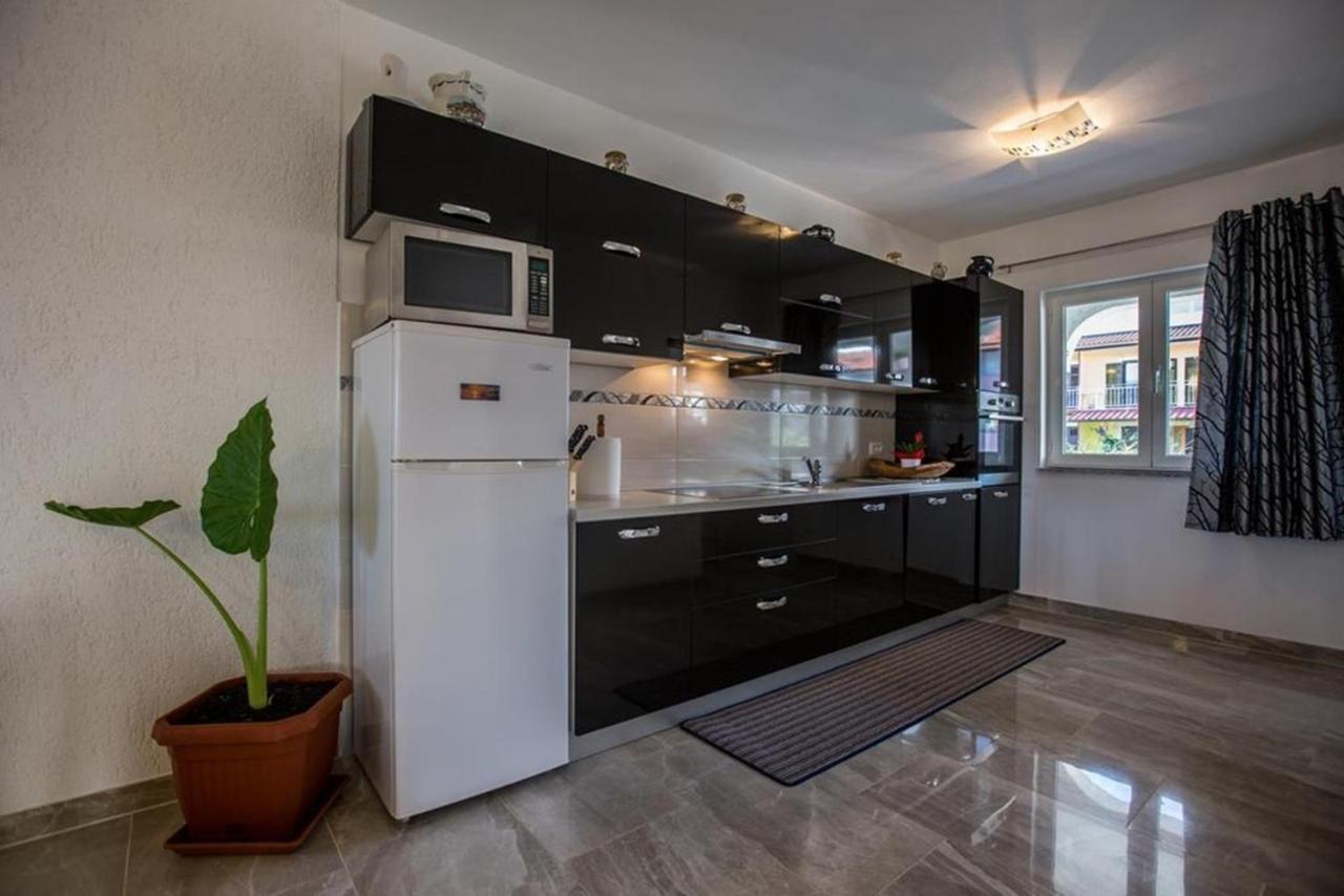 רוביני Guest House Casa Mia - Rooms & Apartments חדר תמונה