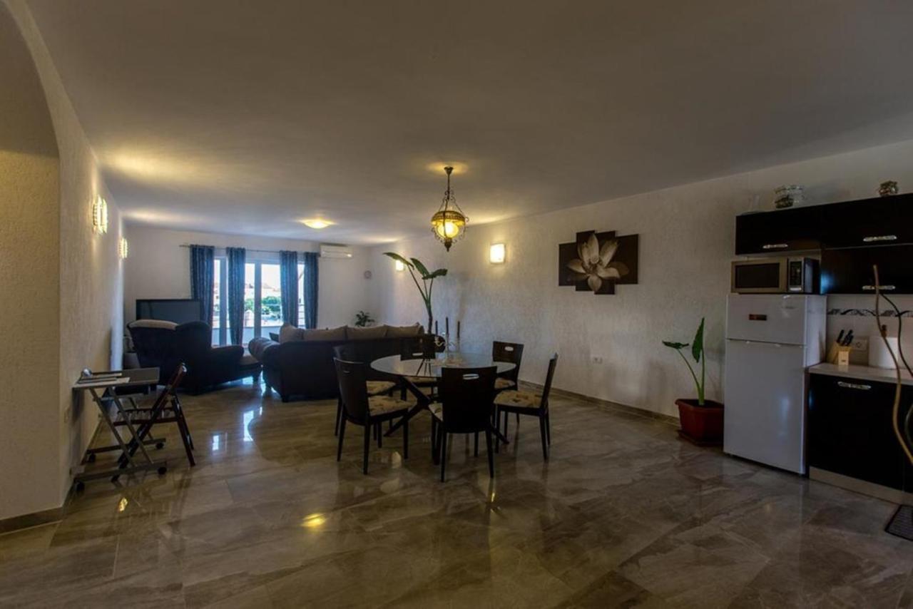 רוביני Guest House Casa Mia - Rooms & Apartments חדר תמונה