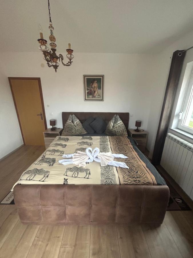 רוביני Guest House Casa Mia - Rooms & Apartments מראה חיצוני תמונה